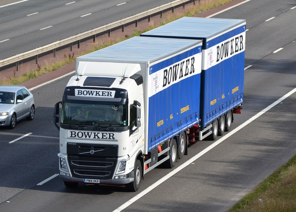PN14 HKB | Volvo FH Euro 6 | Bowker Transport Ltd.