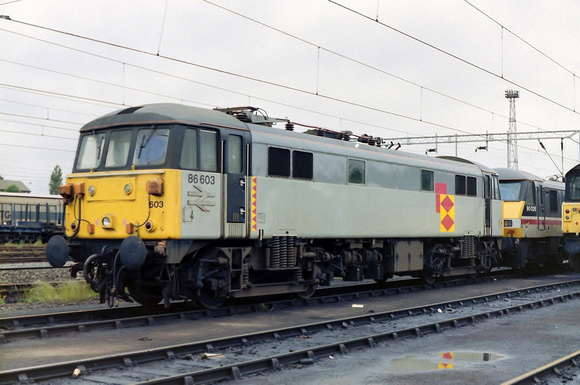 86603 in Railfreight Distribution livery at Bescot Yard.