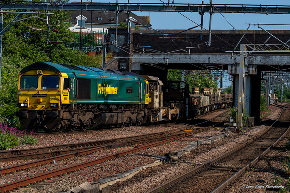 66592 Nuneaton.