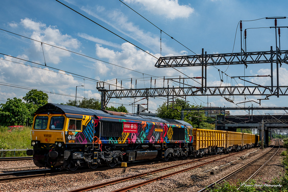 66718 Nuneaton.