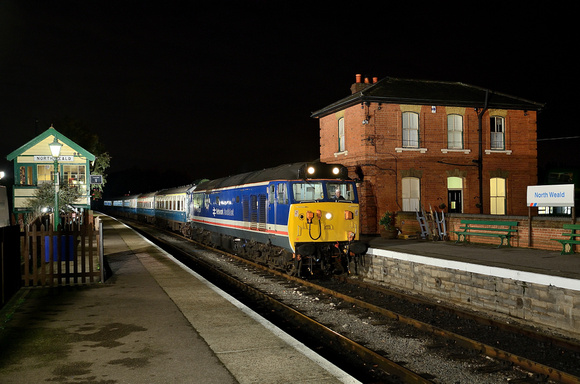 Whilst we were photographing the bus, this gave the opportunity to move 50026 onto Platform 2.