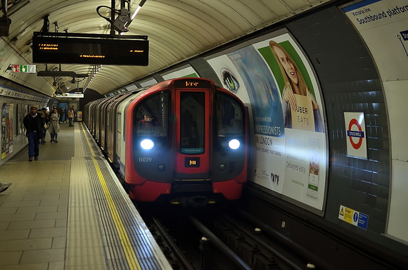I ducked in at Stockwell for a glimpse of the Victoria Line as 11029 arrives on a service to Brixton.