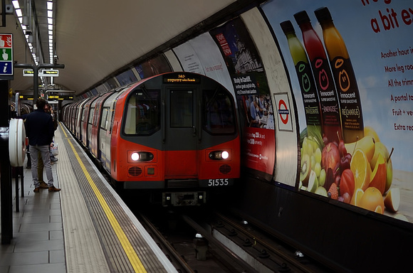 Moving to Clapham Common, 51535 leads  Northern Line service to Edgware via Bank.