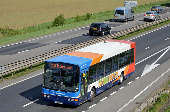 R126 HNK | Stagecoach Cambridge 21166 on the A14 at Hemingford Abbots.