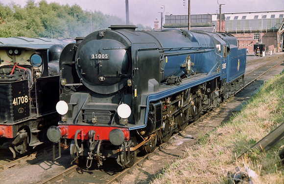 SR Merchant Navy Class 35005 "Canadian Pacific" seen at Barrow Hill Roundhouse in Derbyshire.