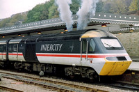 43121 "South Yorkshire Metropolitan County" in Intercity Swallow livery at Sheffield.