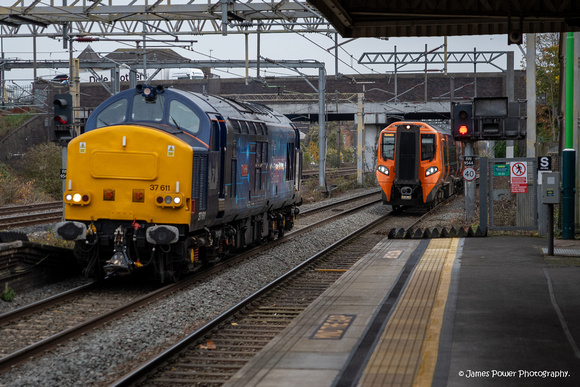 37611 Nuneaton.